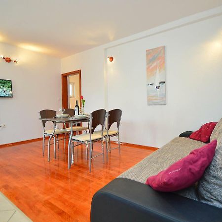 Apartment Ante-2 By Interhome Brodarica  Esterno foto
