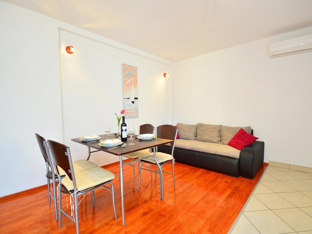 Apartment Ante-2 By Interhome Brodarica  Esterno foto