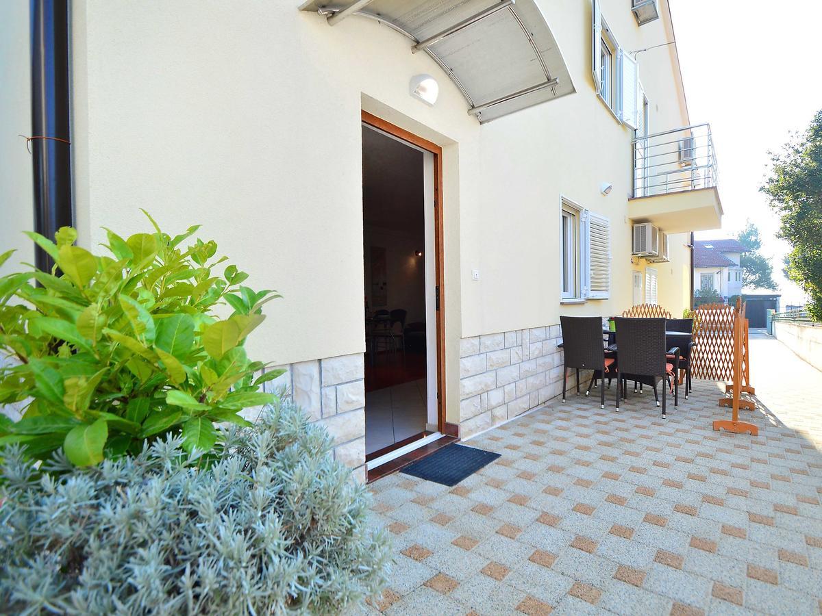 Apartment Ante-2 By Interhome Brodarica  Esterno foto